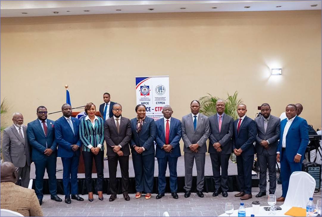 Renforcement des capacités de l’administration publique : l’ONA participe à la clôture du programme de formation des UEP